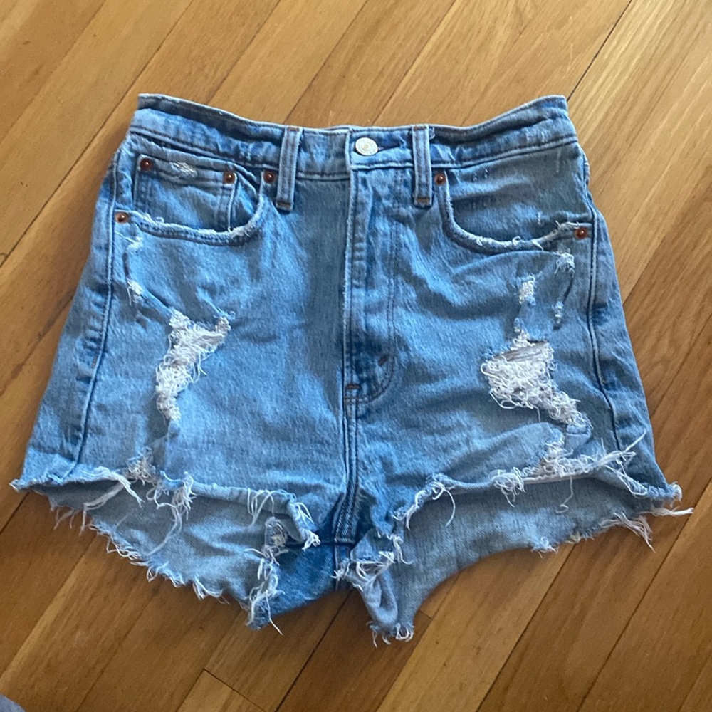Abercrombie high rise curve love shorts